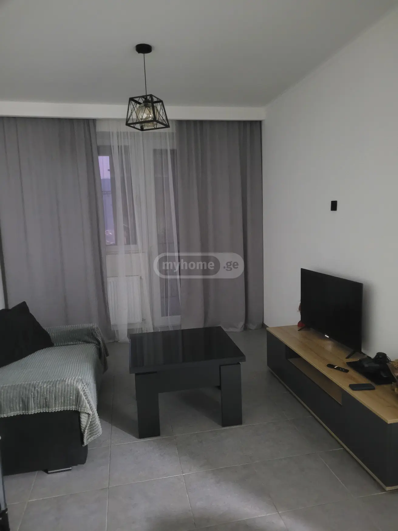  Продается 2 комнатная  Квартира в Исани  на ул. Навтлуги 