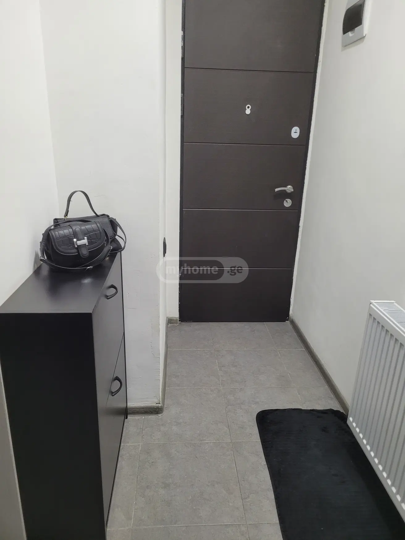  Продается 2 комнатная  Квартира в Исани  на ул. Навтлуги 