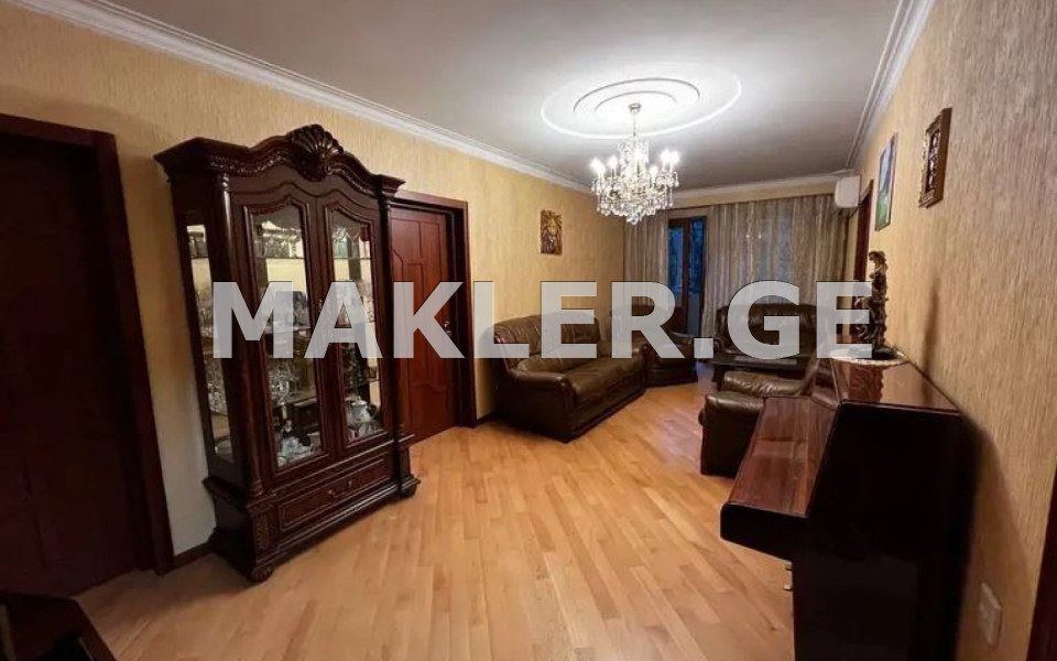  Satılık 5   Daire in Isani dist.