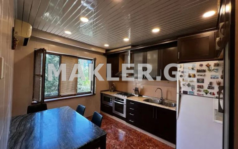  Satılık 5   Daire in Isani dist.