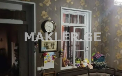  Продается 8 комнатная  Квартира в Абанотубани (Старый Тбилиси)  на ул. Бетлемская 