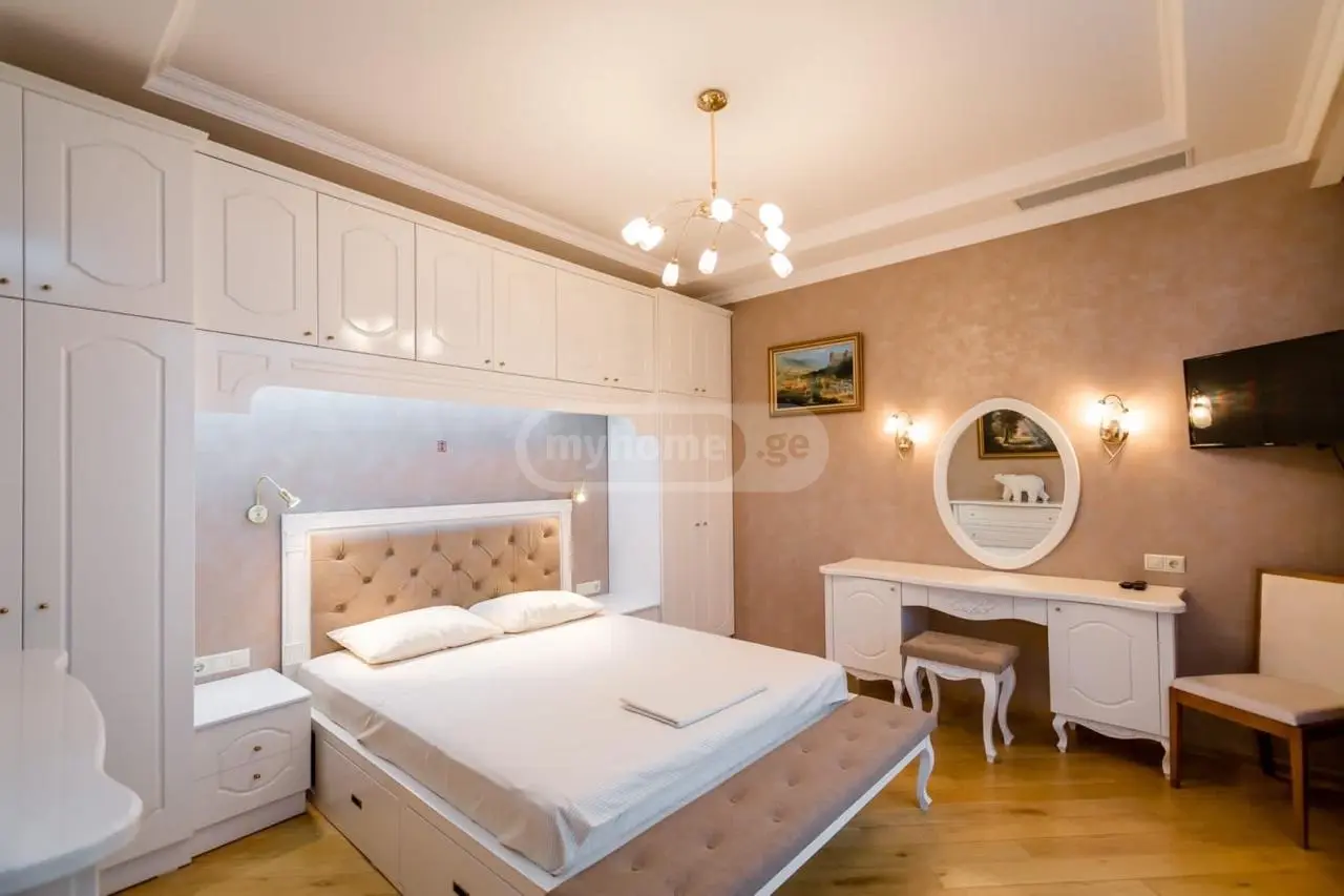  For Sale 2 room  Apartment in Avlabari dist.  in Telavi st. 