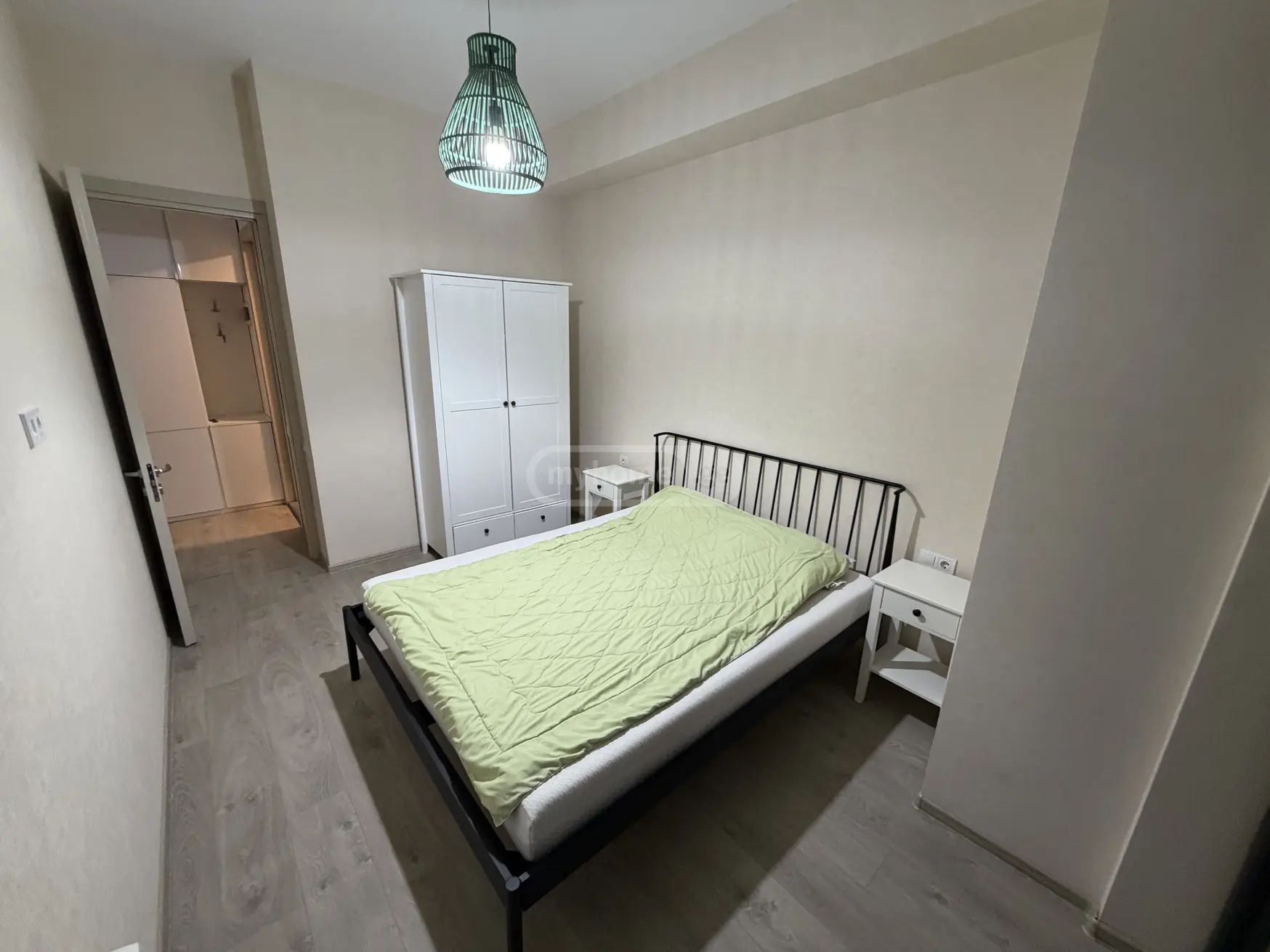  Сдаётся 2 комнатная  Квартира в Сабуртало  на ул. Картозиа 