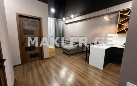  იყიდება 2 ოთახიანი  ბინა ლისის ტბაზე