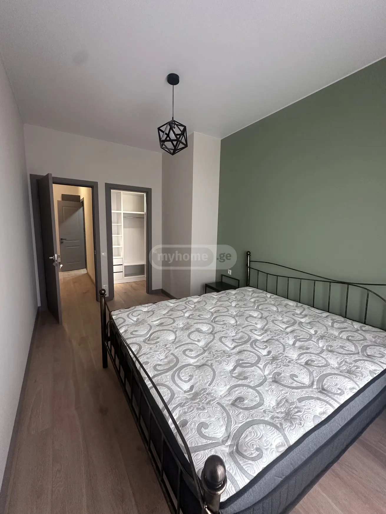  Сдаётся 2 комнатная  Квартира в Сабуртало  на ул. Шартава 