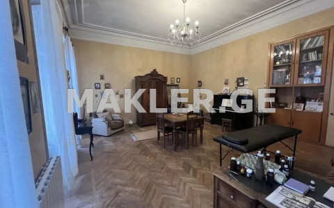  Продается 3 комнатная  Квартира на Вера  улица Алексия Мачавариани 