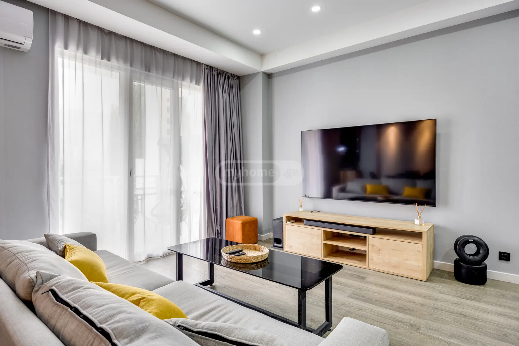  For Rent 3 room  Apartment in Saburtalo dist.  in S.Chikovani st. 