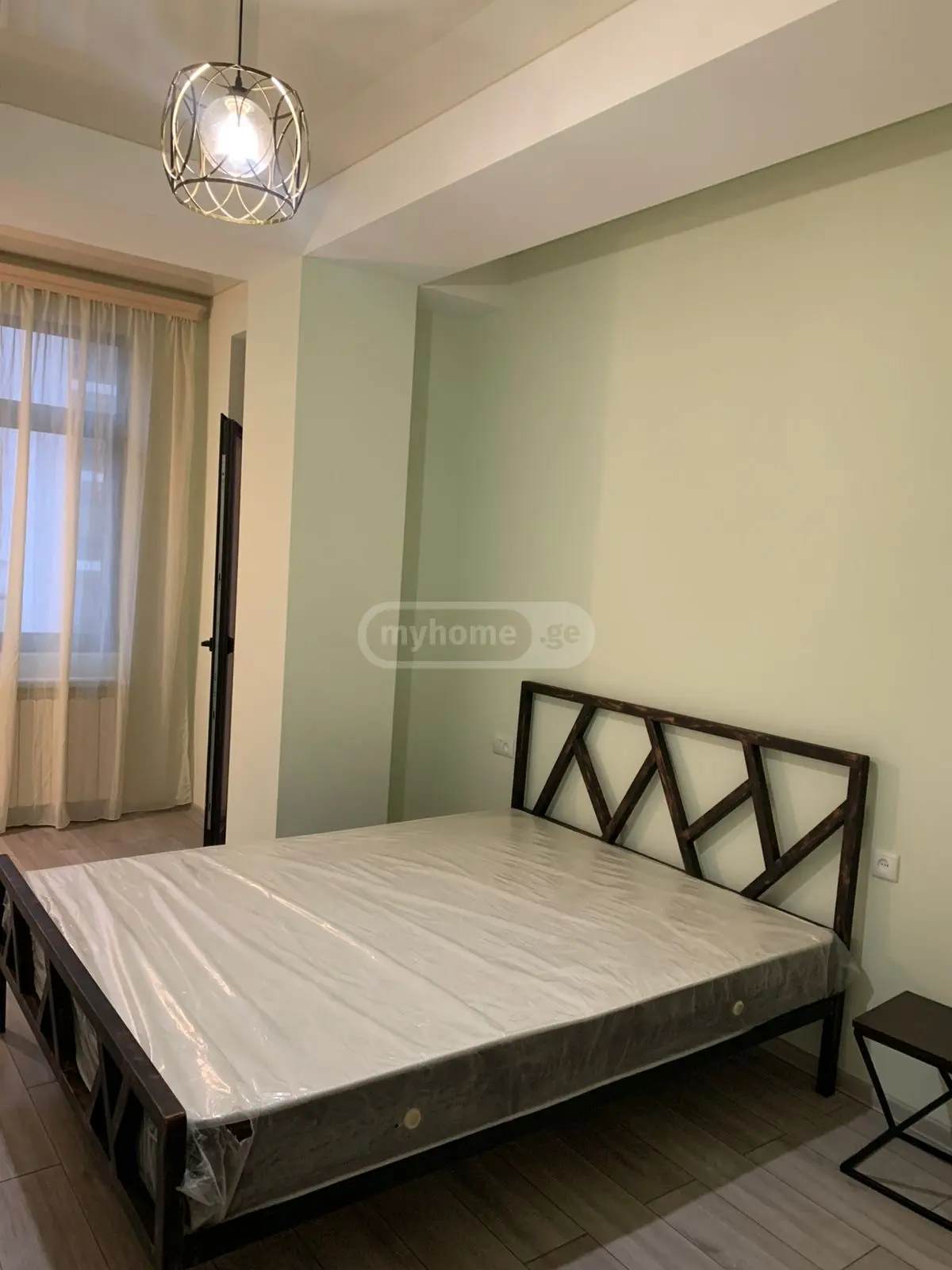 For Rent 3 room  Apartment in Saburtalo dist.  in Kavtaradze st. 