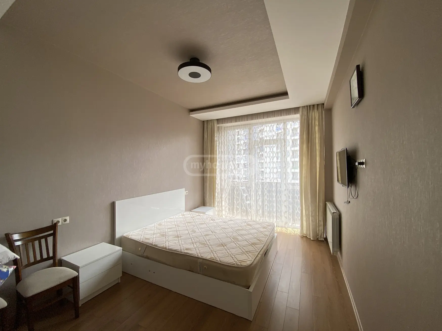  For Rent 2 room  Apartment in Saburtalo dist.  in Kavtaradze st. 