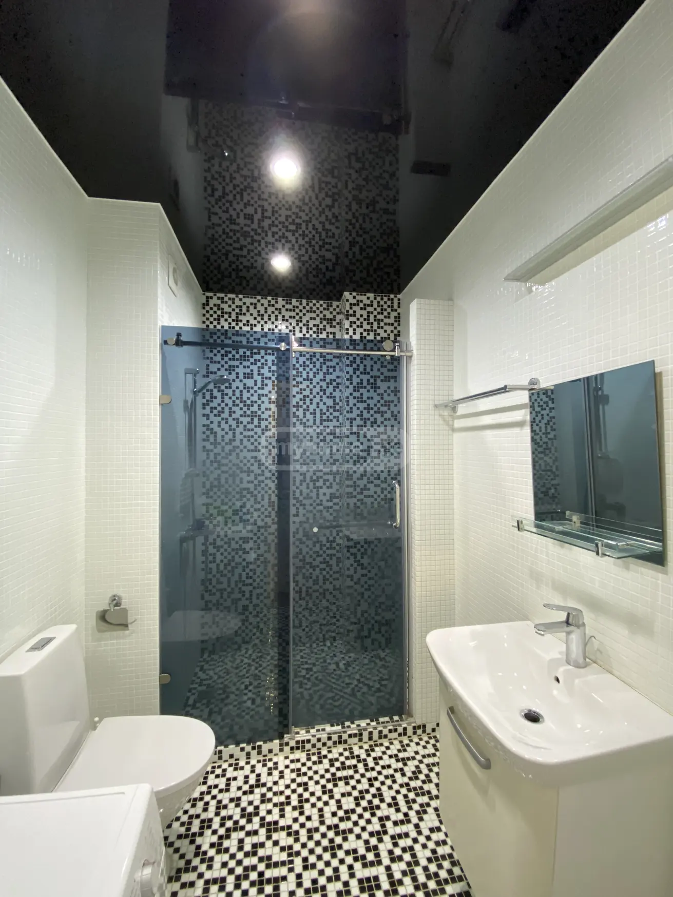  For Rent 2 room  Apartment in Saburtalo dist.  in Kavtaradze st. 