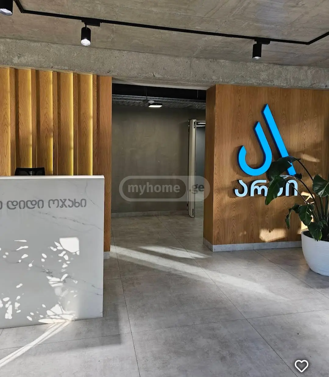  For Rent 2 room  Apartment in Saburtalo dist.  in Tamarashvili st. 