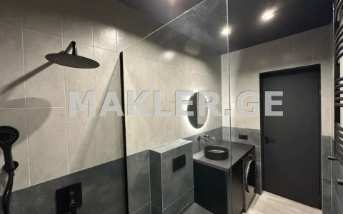  Satılık 2   Daire near the Lisi lake  in Leo Kvadchadze st 