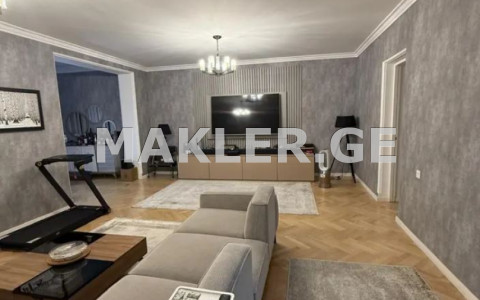  იყიდება 3 ოთახიანი  ბინა ვერაზე  ბარნოვის ჩიხში 