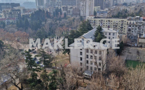  Kiralık 2   Daire in Saburtalo dist.  in Al. Kazbegi Ave. 