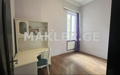  Satılık 4   Daire in Vera dist.  in Kostava st. 