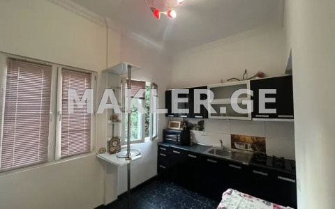  Satılık 4   Daire in Vera dist.  in Kostava st. 