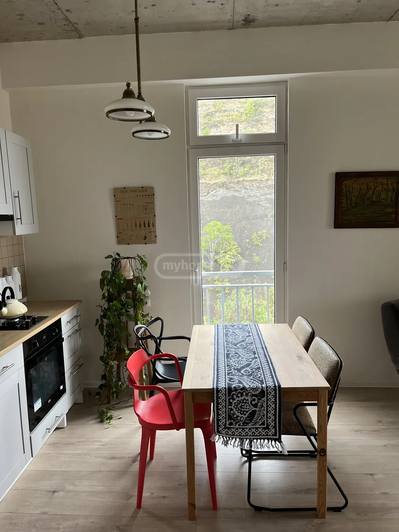  Сдаётся 2 комнатная  Квартира в Ваке  на ул. Шатберашвили 