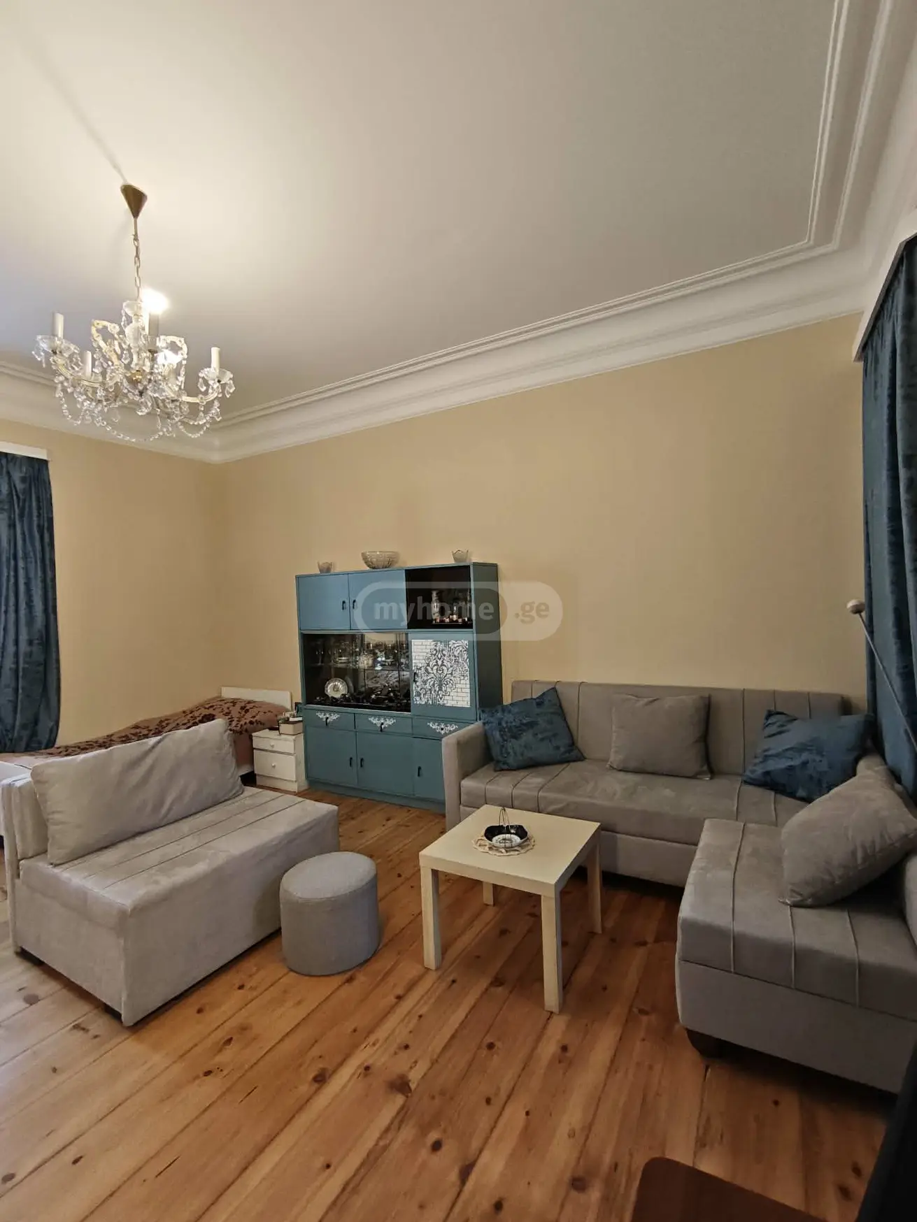  For Sale 3 room  Apartment in Mtatsminda dist. (Old Tbilisi)  in Tarieli st. 