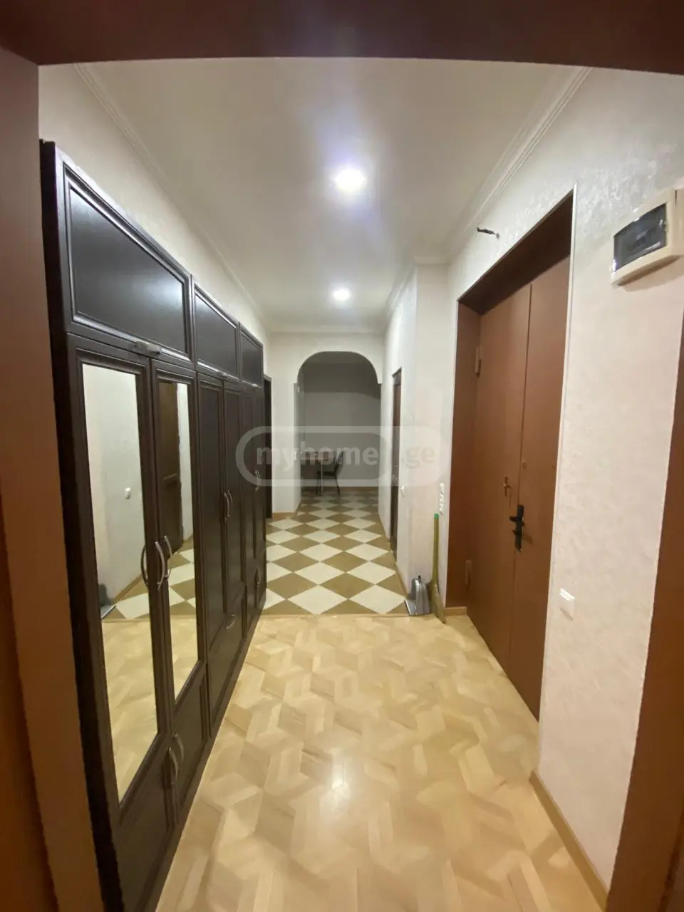  For Sale 3 room  Apartment in Ortachala  in Gorgasali st. 