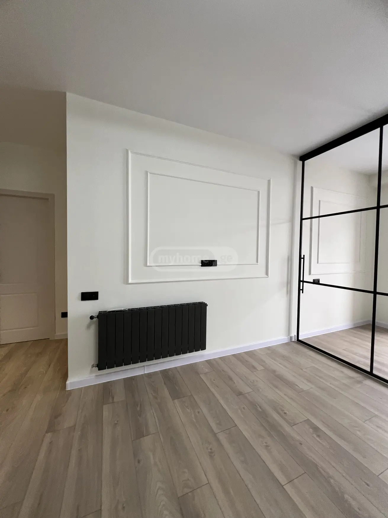  Продается 2 комнатная  Квартира в Сабуртало  на ул. Миндели 