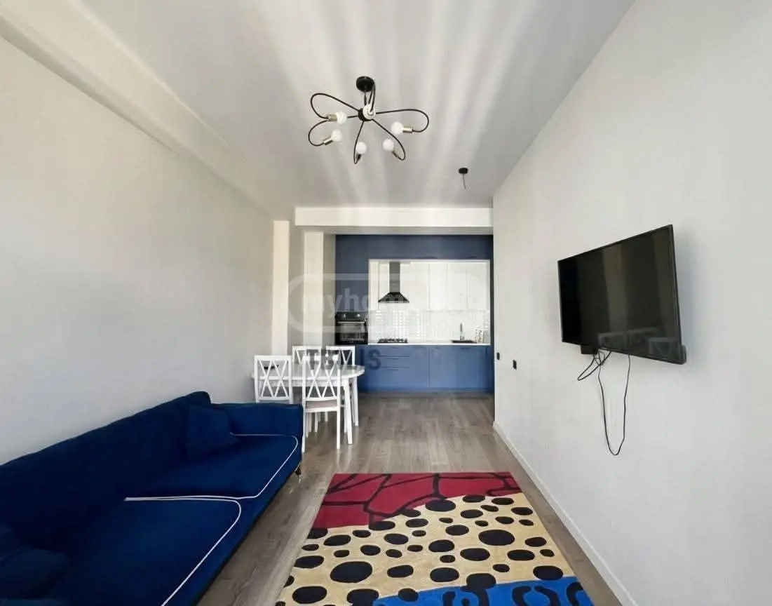  Сдаётся 3 комнатная  Квартира в Сабуртало  на ул. Миндели 