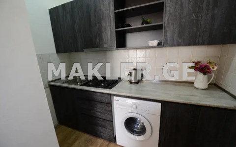  Продается 2 комнатная  Квартира в Сабуртало  на ул. Миндели 