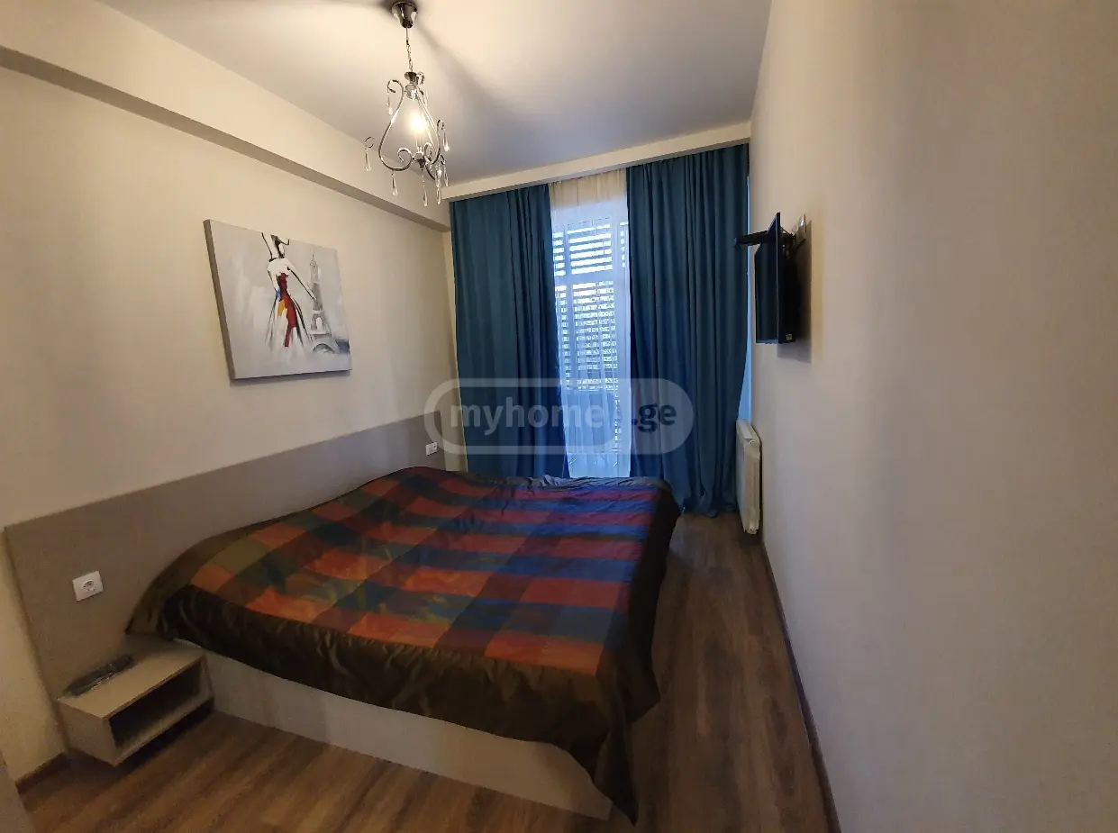  ქირავდება 2 ოთახიანი  ბინა საბურთალოზე  პეკინის გამზირზე 