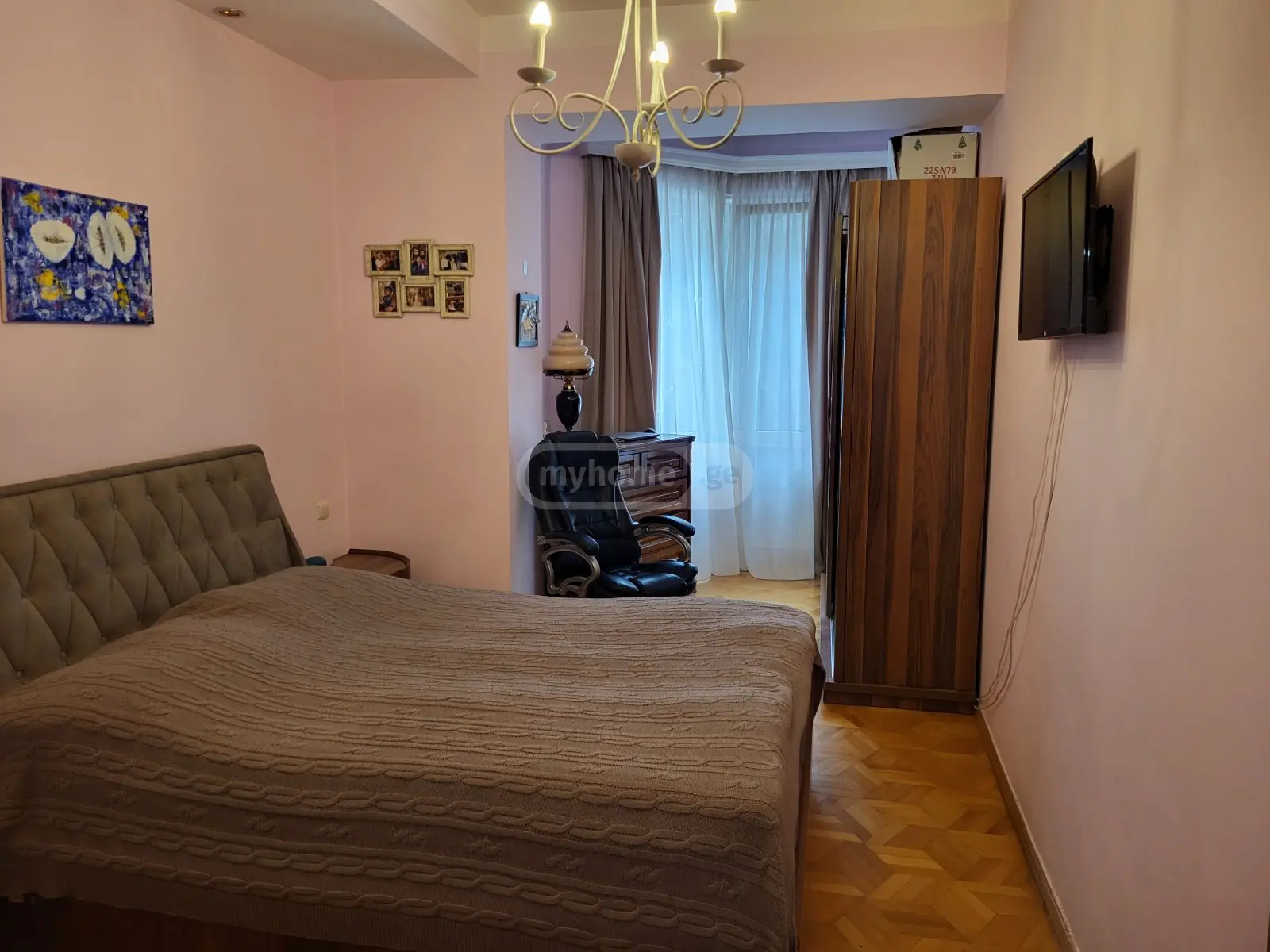  For Sale 5 room  Apartment in Vake dist.