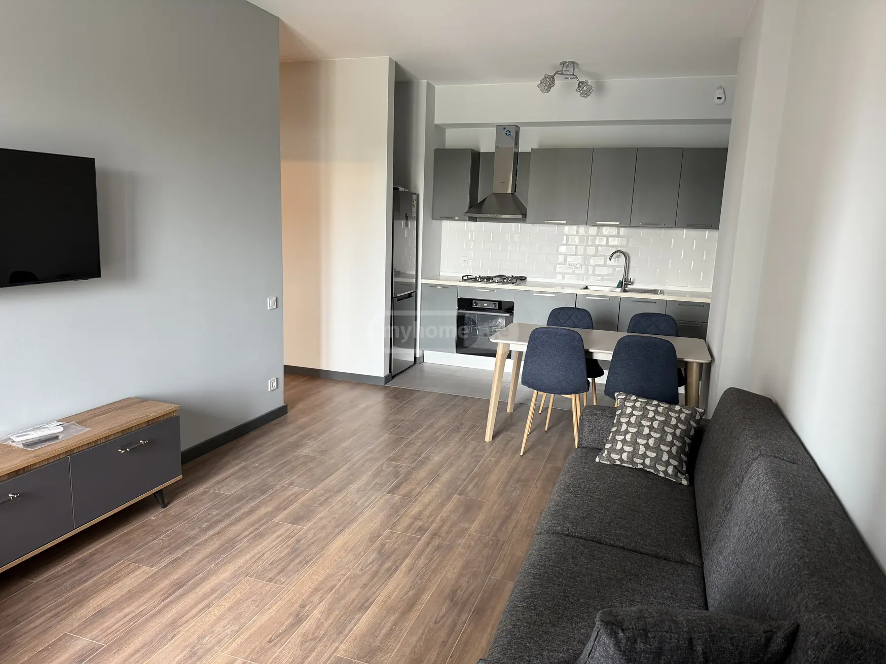  Kiralık 3   Daire in Saburtalo dist.  in Gelovani avenue 