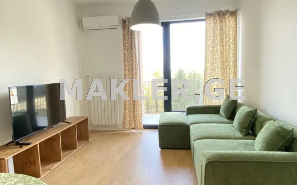  Продается 3 комнатная  Квартира в Сабуртало  на ул. Университетская 