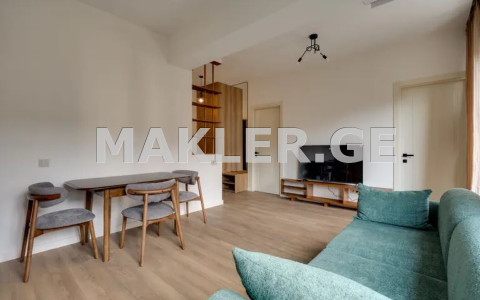  Продается 3 комнатная  Квартира в Сабуртало  на ул. Ана Политковская 