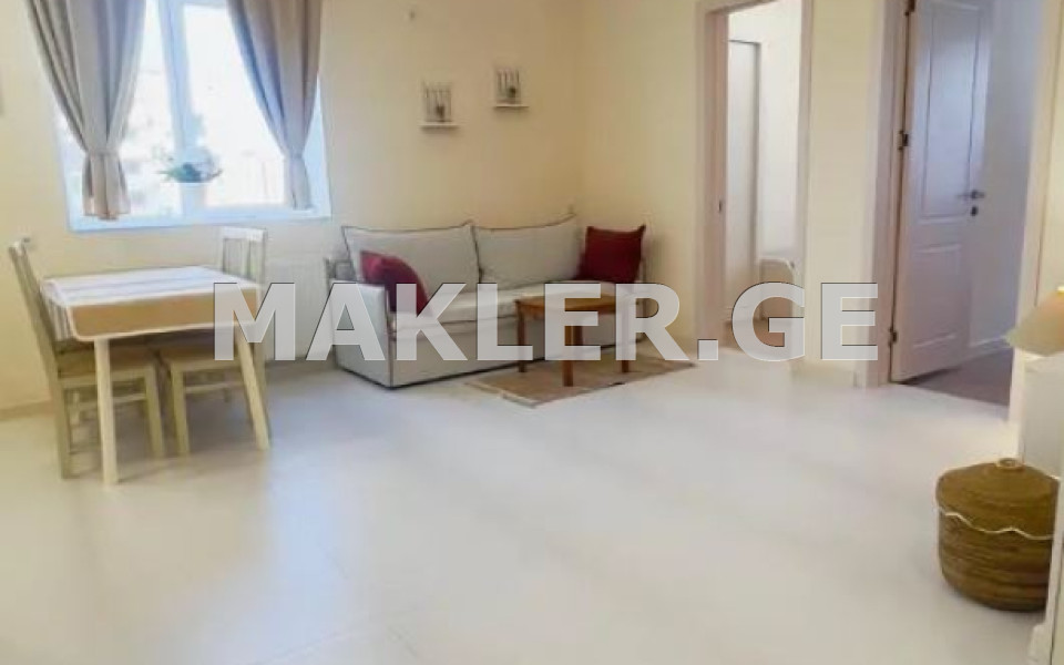  იყიდება 3 ოთახიანი  ბინა დიდუბეში  ა.წერეთლის გამზირზე 