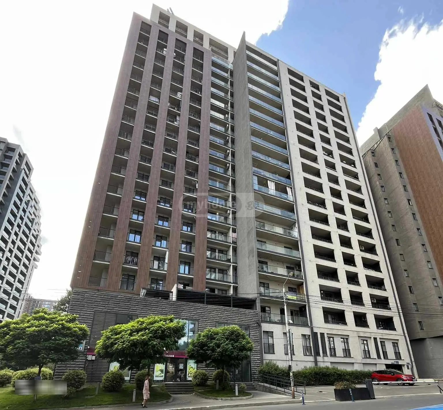  Сдаётся 2 комнатная  Квартира в Сабуртало  на ул. Ана Политковская 