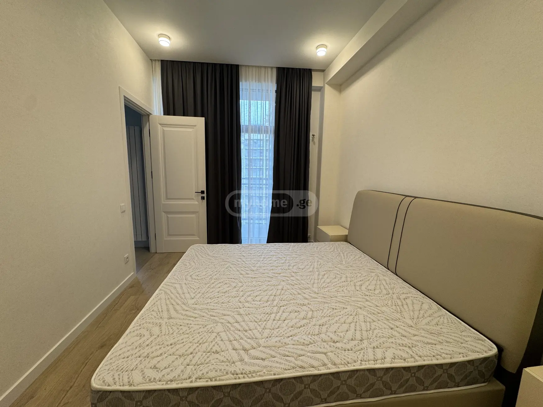  Сдаётся 2 комнатная  Квартира в Сабуртало  на ул. Университетская 