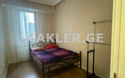  Продается 3 комнатная  Квартира в Сабуртало  на ул. Миротадзе 