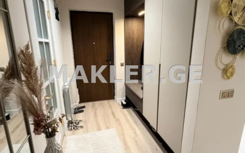  Продается 3 комнатная  Квартира в Ортачале  на ул. Гулуа 