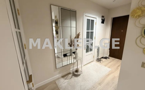  Продается 3 комнатная  Квартира в Ортачале  на ул. Гулуа 