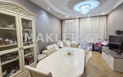  Satılık 3   Daire in Saburtalo dist.  in Al. Kazbegi Ave. 