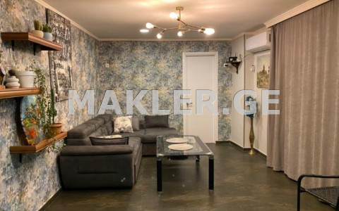  出售 9 room  公寓 维拉区  in Belinski st. 