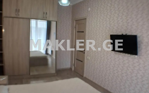  Сдаётся 3 комнатная  Квартира в Ваке  Улица Зураба Авалишвили 