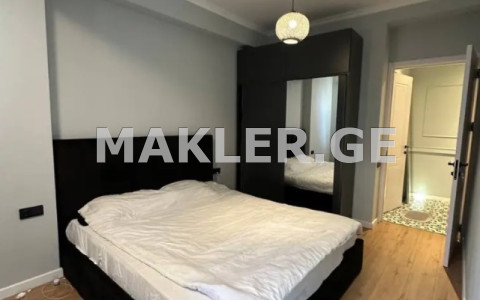  Продается 3 комнатная  Квартира на Вера  на ул. Гогебашвили 