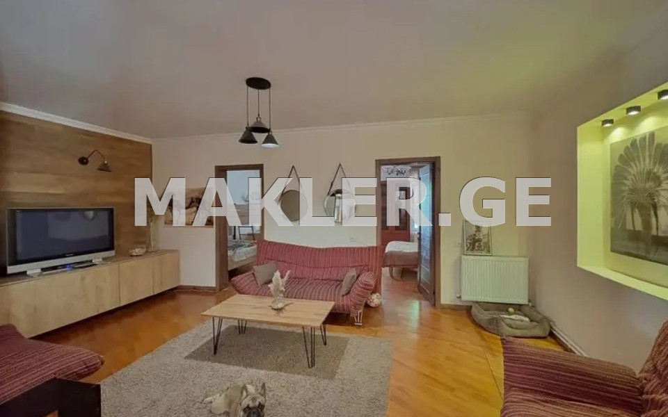  Продается 3 комнатная  Квартира на Мтацминда  (Старый Тбилиси)  на ул. Бр. Какабадзе 