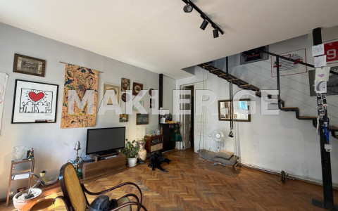  For Sale 3 room  Apartment in Sololaki dist. (Old Tbilisi)  in L. Asatiani st. 