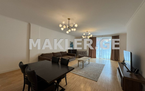  Kiralık 4   Daire in Vake dist.  in N. Djvania st. 