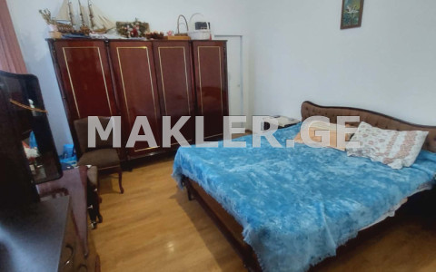  ქირავდება 3 ოთახიანი  ბინა ჩუღურეთის რაიონში  თამარ მეფის გამზირზე 