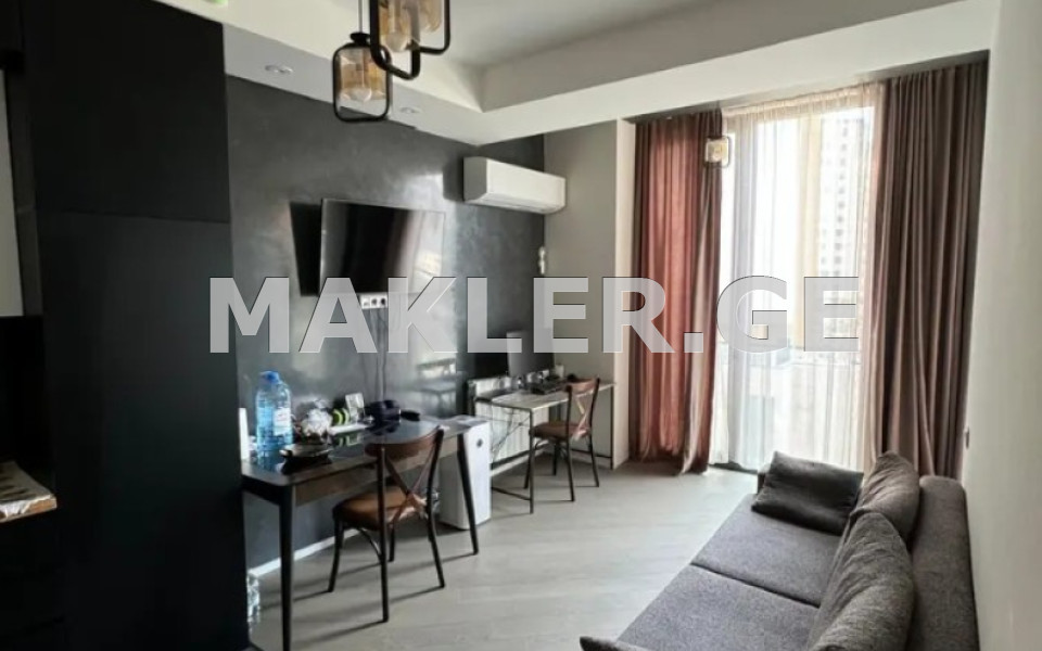  Satılık 2   Daire in Vake dist.  