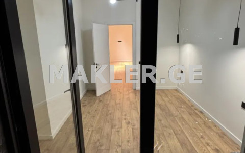  Satılık 2   Daire in Saburtalo dist.  in Nutsubidze st. 