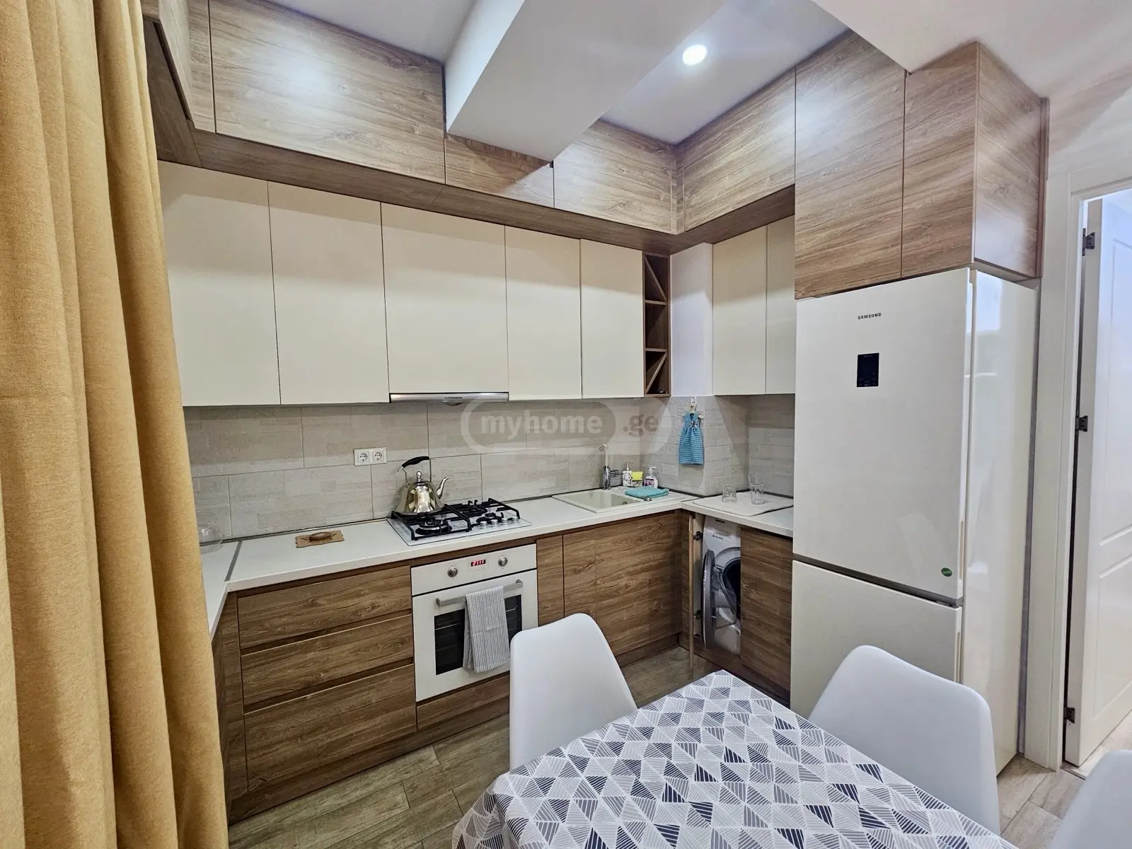  Satılık 2   Daire in Saburtalo dist.  in D.Gamrekeli st. 