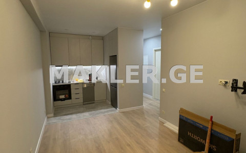  იყიდება 2 ოთახიანი  ბინა საბურთალოზე