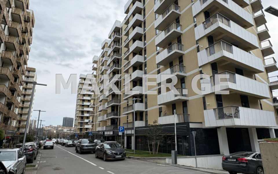  იყიდება 2 ოთახიანი  ბინა საბურთალოზე